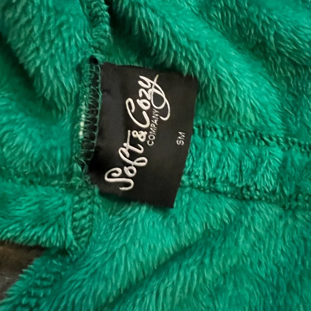 Soft & Cozy Fleece Dog Jacket SZ‎ SM